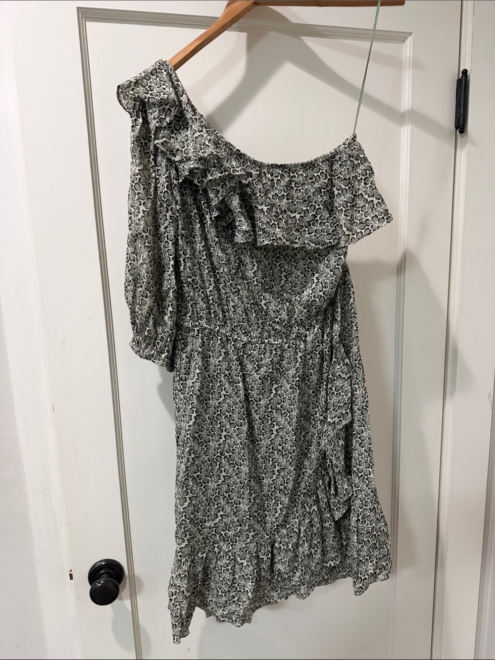 Vanessa Bruno One-Shoulder Ruffle Dress in Gray